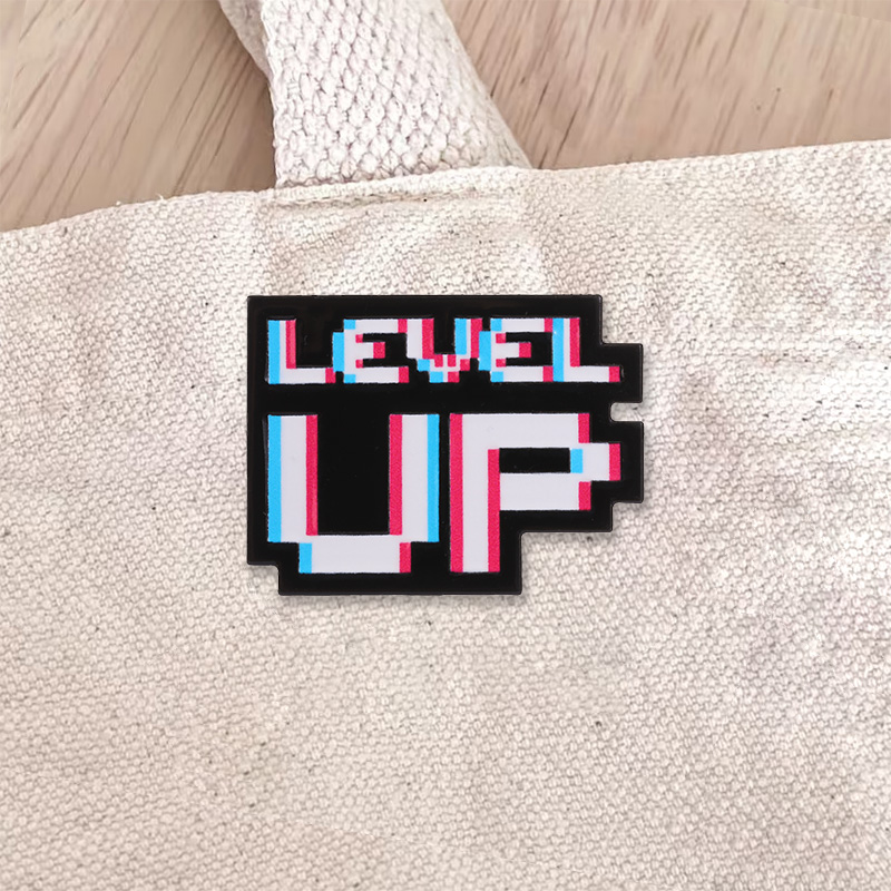 Retro Gaming Achievements - Badge en émail effet glitch pixel